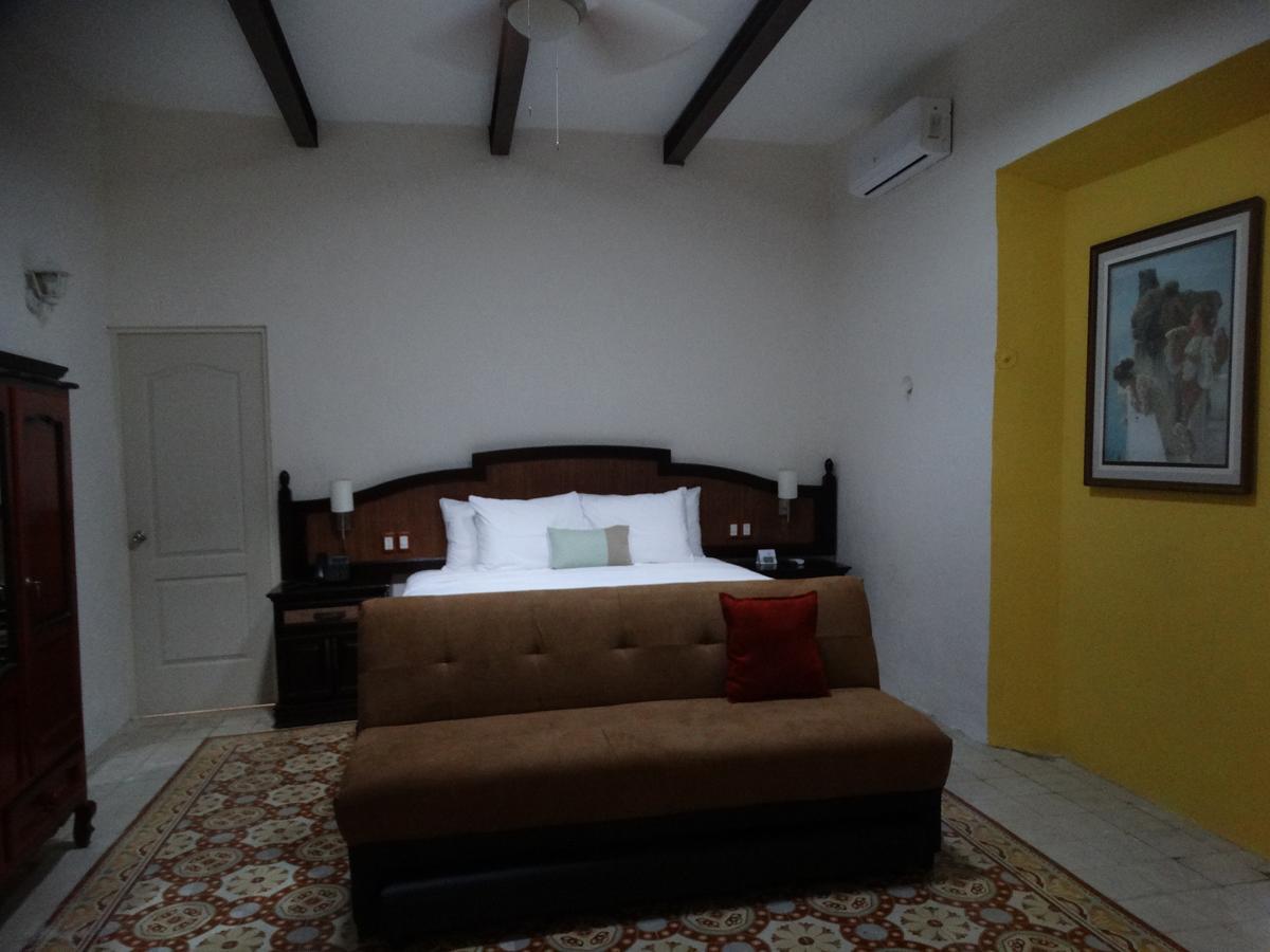 Casa San Juan Bed & Breakfast Merida Exterior photo